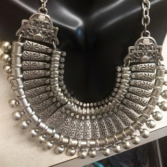 Jewelry - Stunning indian necklace